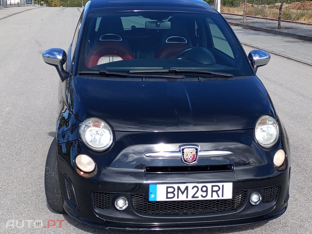 Abarth 500 1.4 t-jet 135 cv