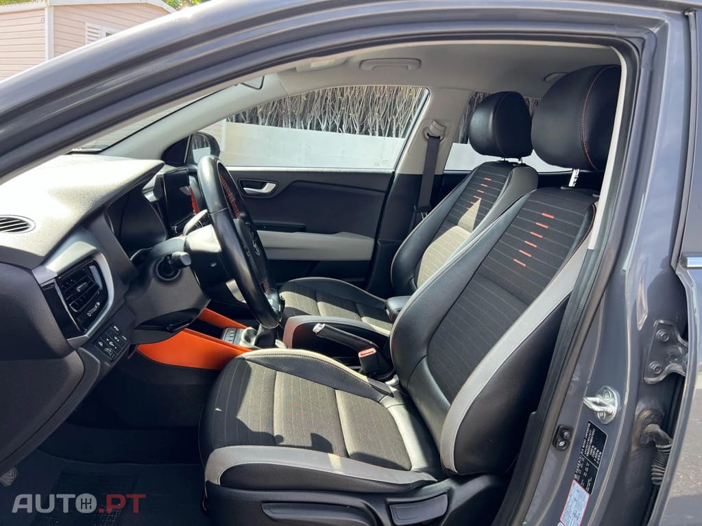 Kia Stonic 1.0 T-GDI OPF Mild Hybrid Platinum