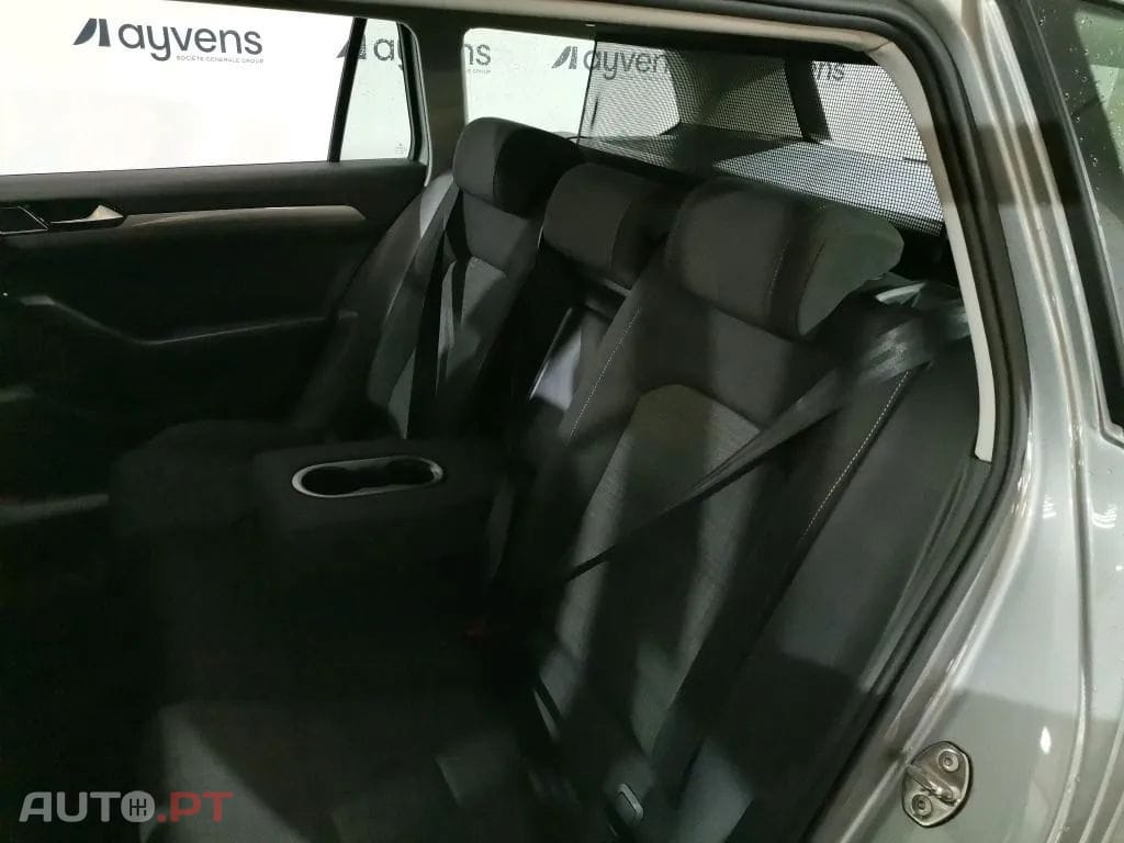 Volkswagen Passat Variant 2.0 TDi Business DSG