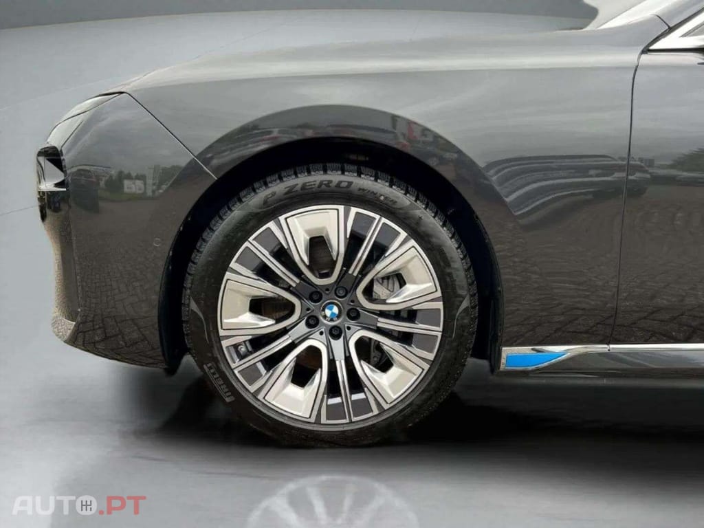BMW i7 xDrive 60