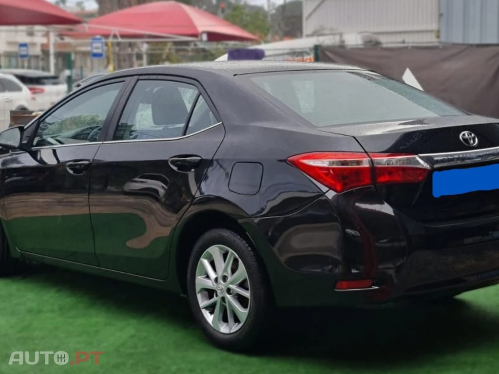 Toyota Corolla 1.4 D-4D Exclusive