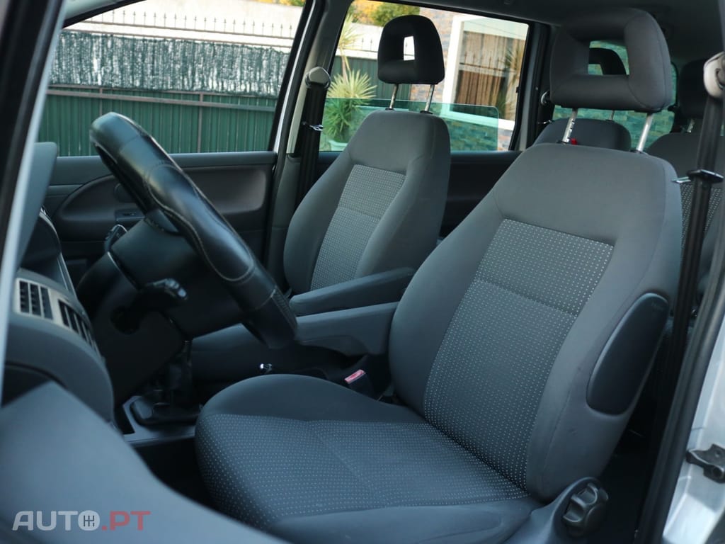 Seat Alhambra 1.9 TDi Reference