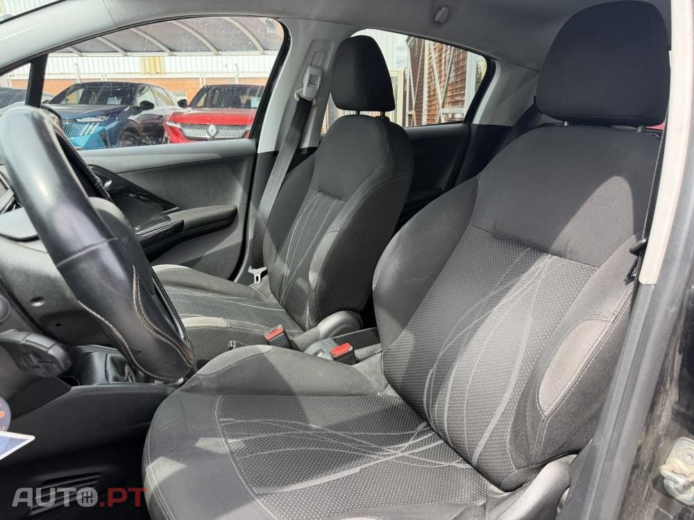 Peugeot 208 1.4 HDi Allure
