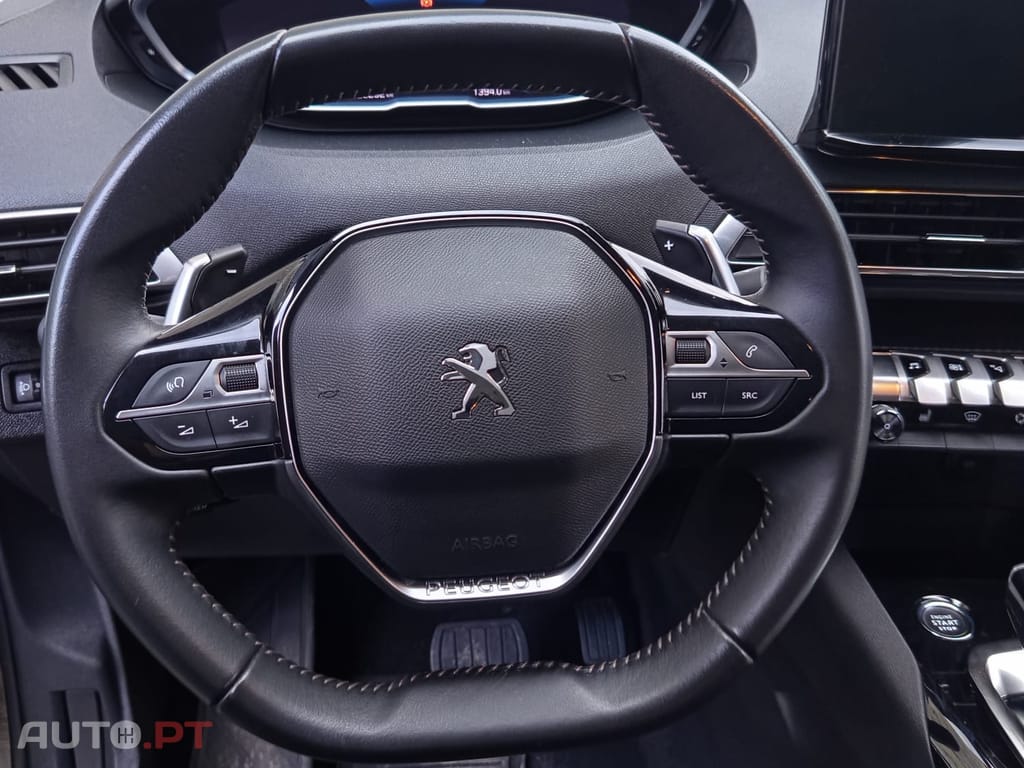 Peugeot 3008 SUV Active Pack EAT8