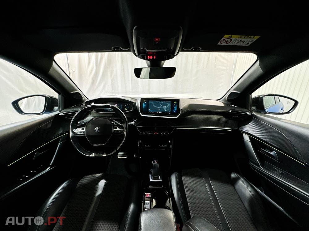 Peugeot E-208 50 kWh GT Pack