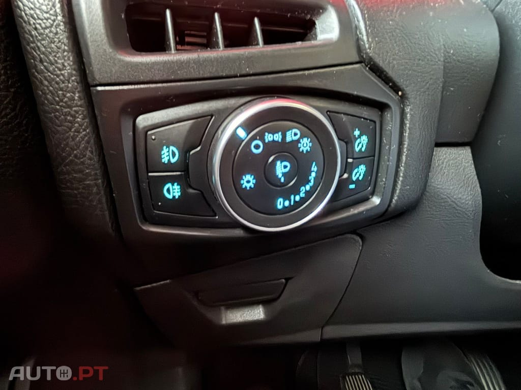 Ford Focus SW 1.5 TDCi EcoBlue Business