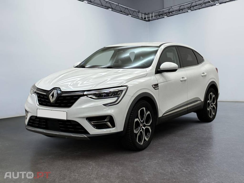 Renault Arkana E-Tech Techno