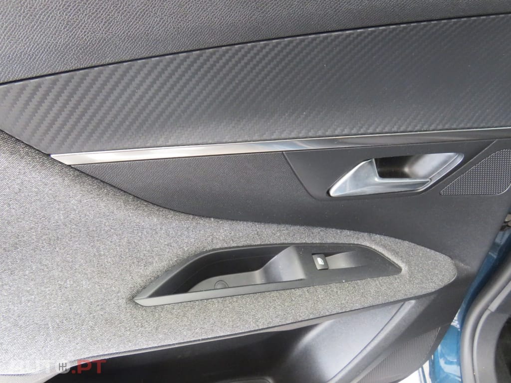 Peugeot 3008 1.5 BlueHDi Active Pack