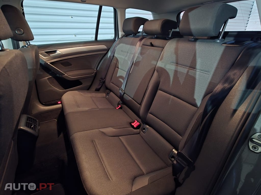 Volkswagen Golf Variant 1.6 TDi GPS Edition