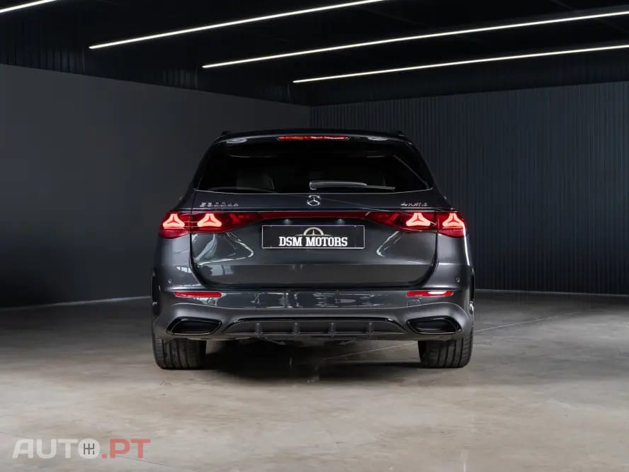 Mercedes-Benz E 300 4Matic AMG Line