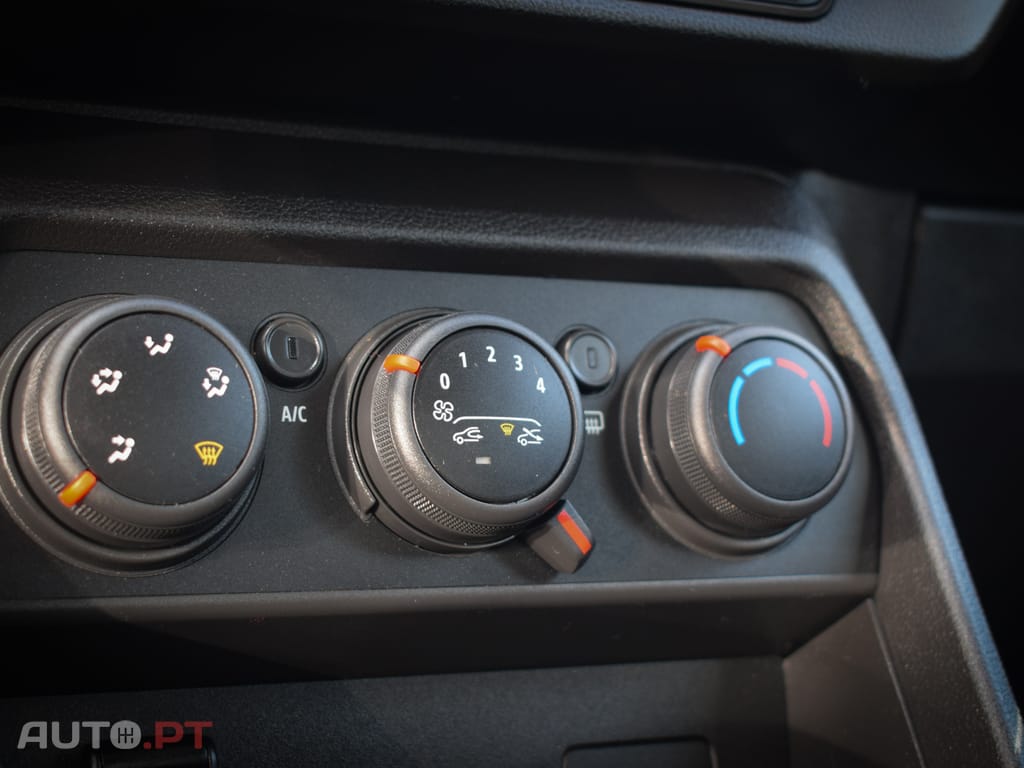 Dacia Sandero 1.0