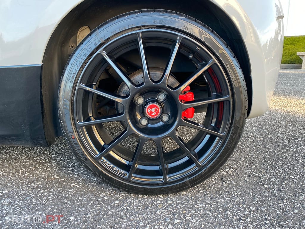 Abarth 595 1.4 T-Jet MTA