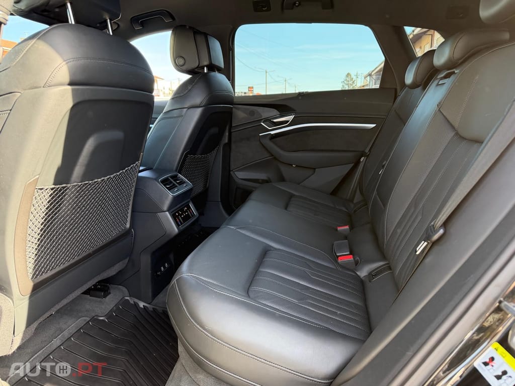 Audi E-Tron 55 quattro S line