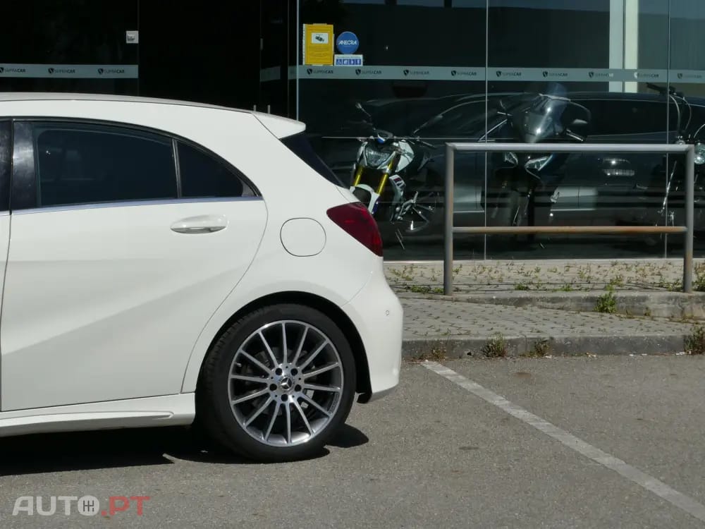 Mercedes-Benz A 180 d AMG Line