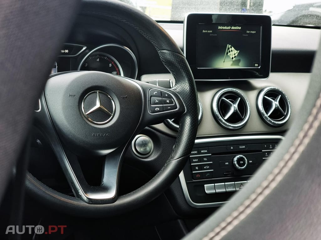 Mercedes-Benz CLA 180 d Urban Aut.