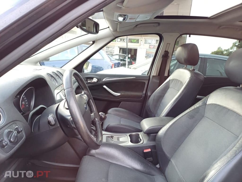 Ford S-Max 2.0 TDCi Titanium 7L