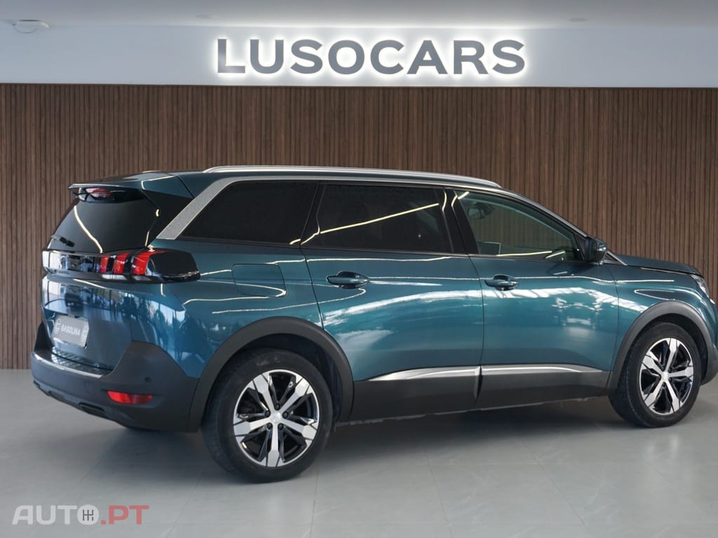 Peugeot 5008 1.2 PureTech Allure Grip Control