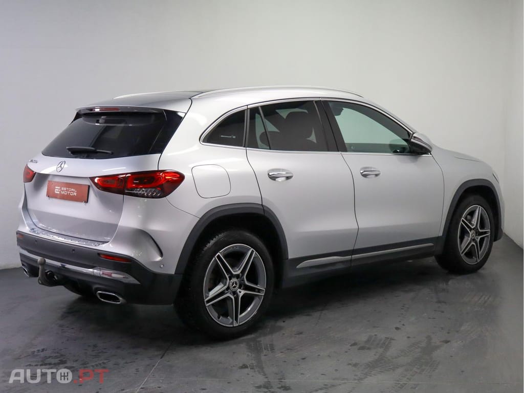 Mercedes-Benz GLA 250 e AMG LINE