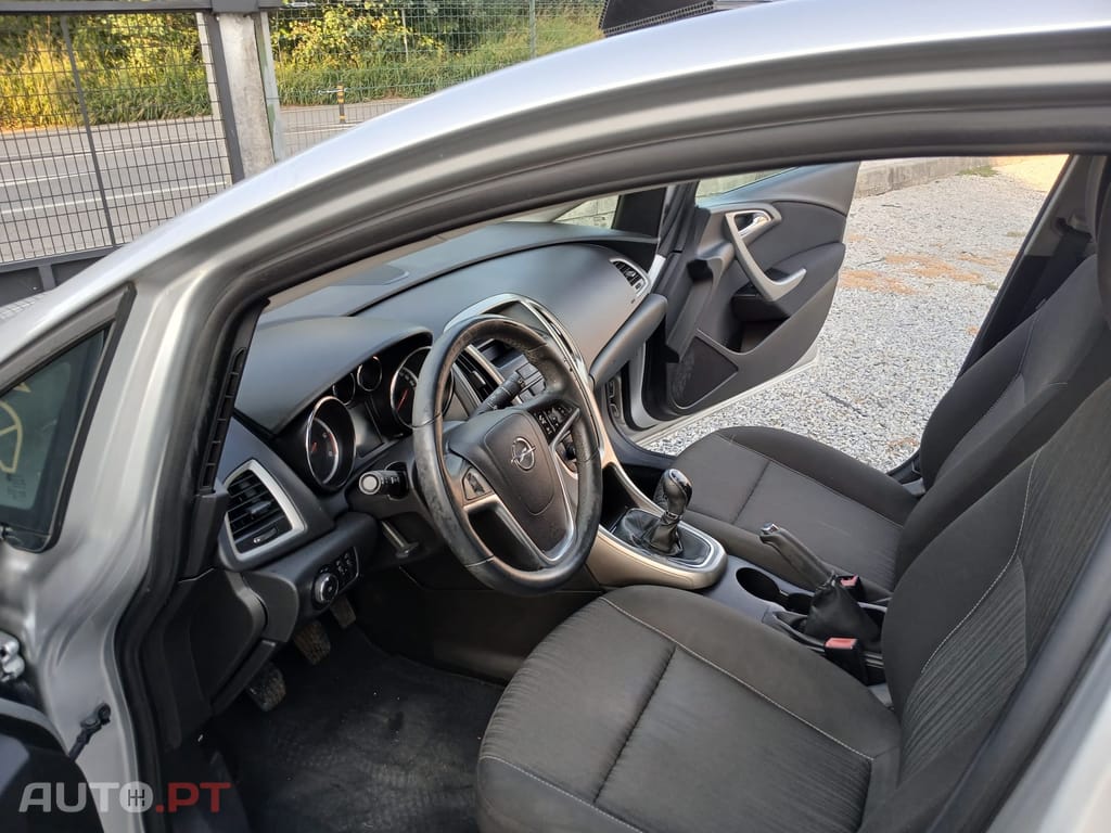 Opel Astra 1.3 CDTI