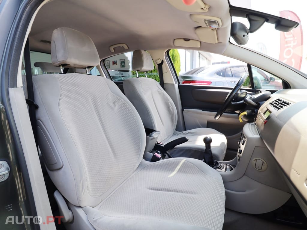Citroen C4 1.6 HDi 110 Exclusive