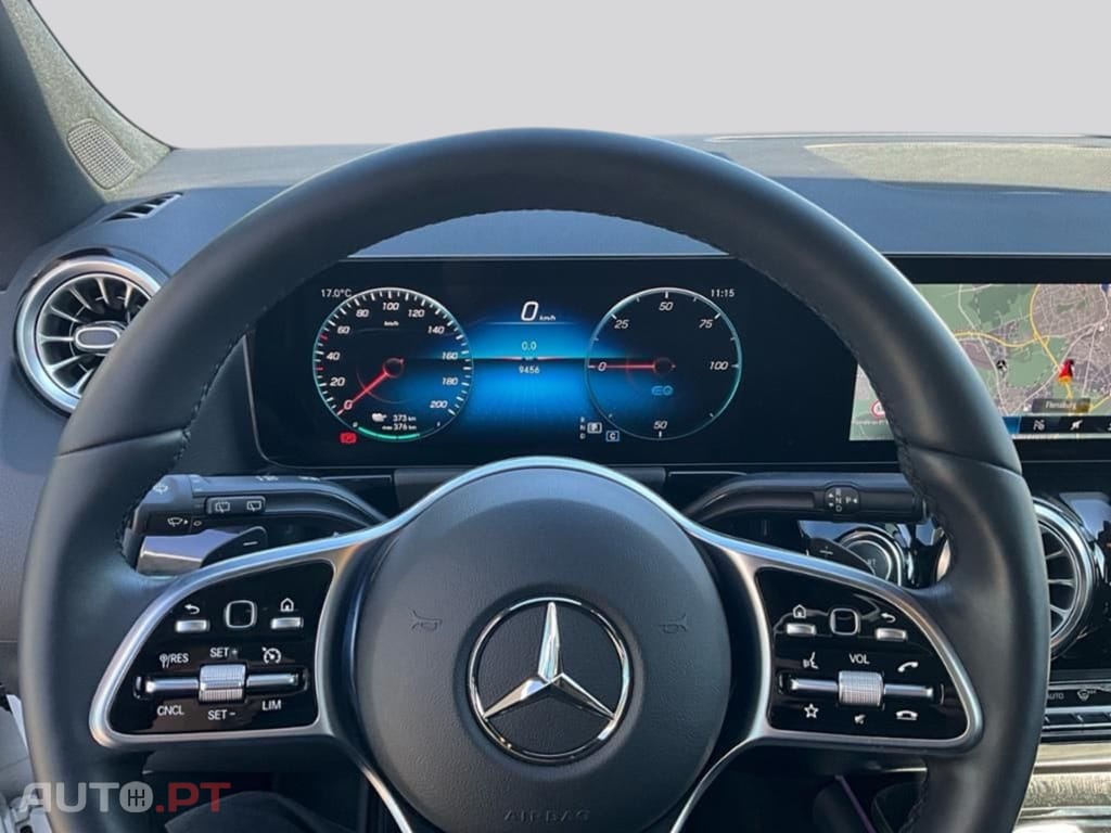 Mercedes-Benz EQA I.V.A DEDUTIVEL 250 Progressive teto + 360º +  Pack Night