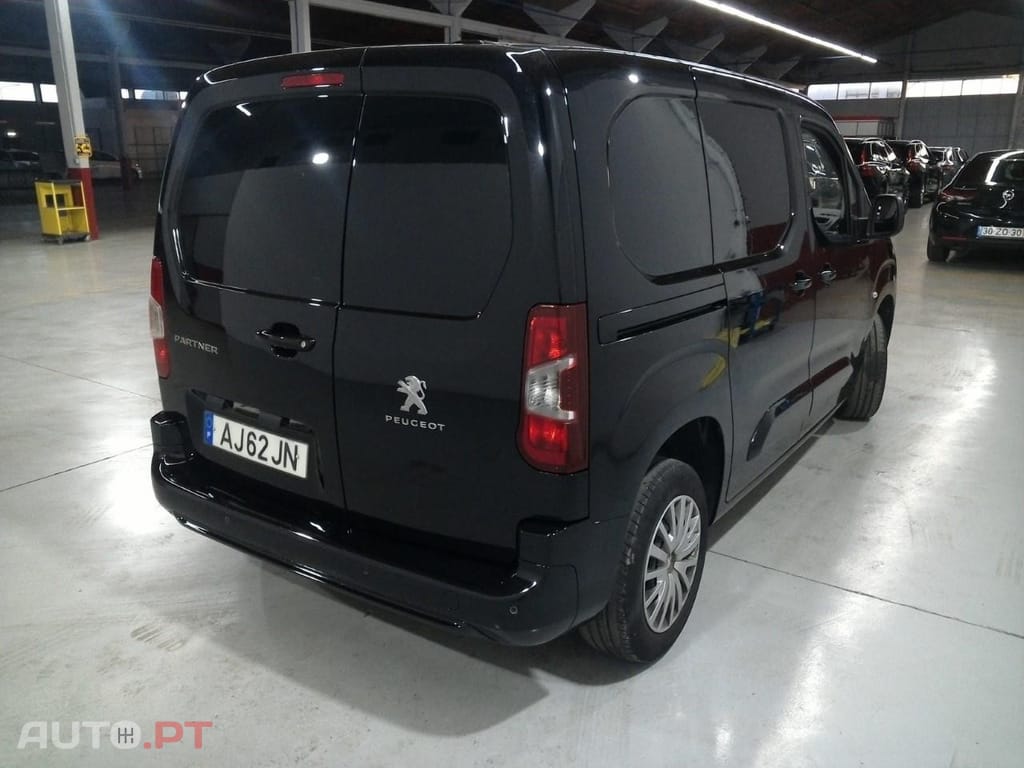 Peugeot Partner 1.5 BlueHDi Premium Standard