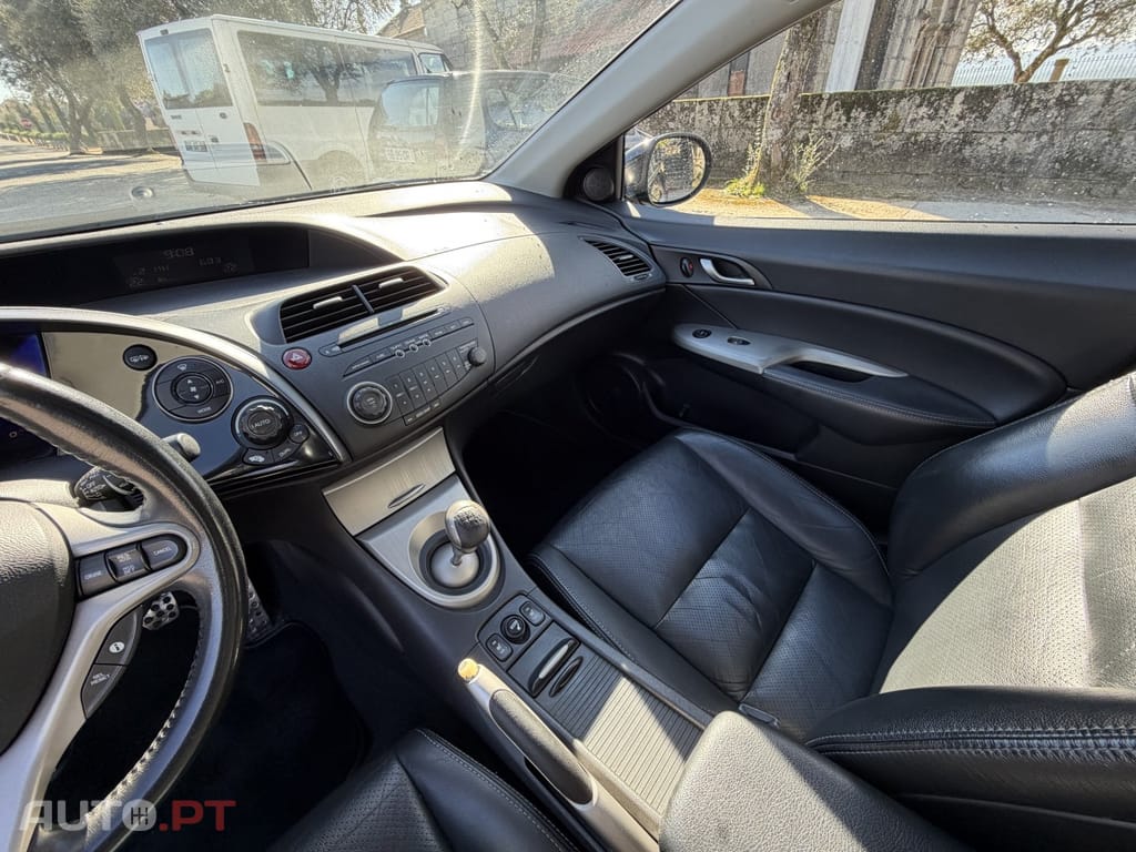 Honda Civic 1.8 Executive