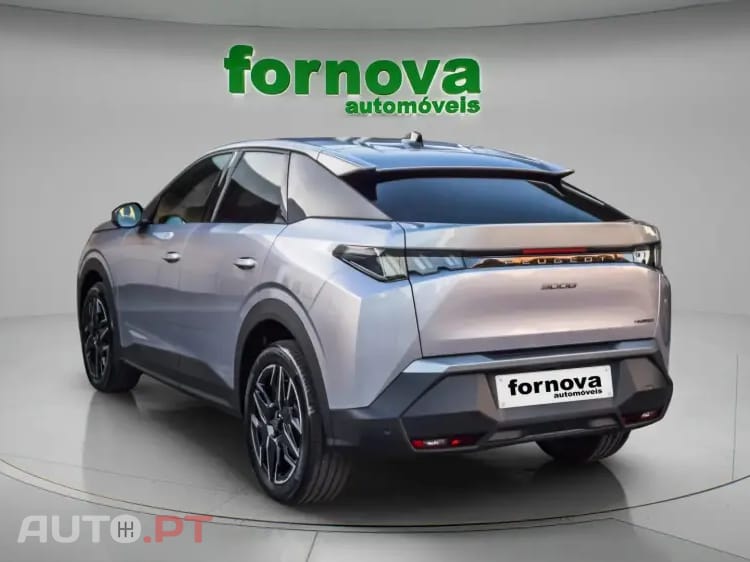 Peugeot 3008 1.2 Hybrid Allure e-DCS6