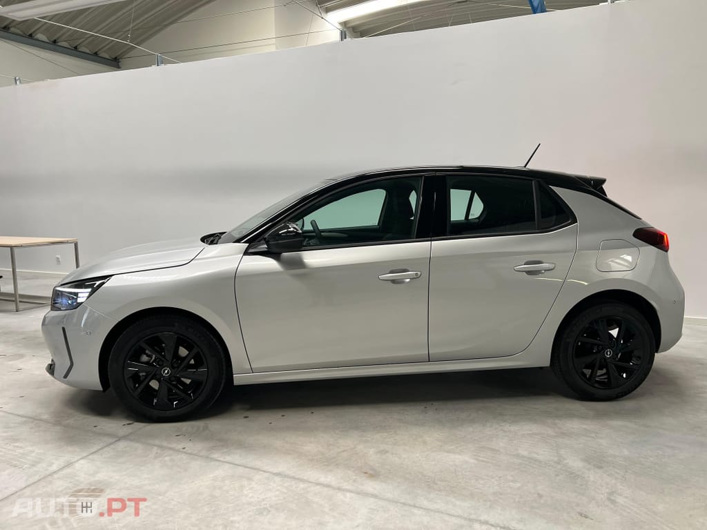 Opel Corsa 1.2 T GS