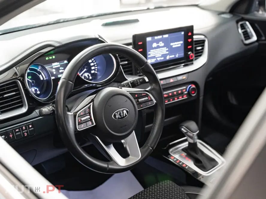 Kia Ceed SW 1.6 GDi PHEV Drive 6DCT