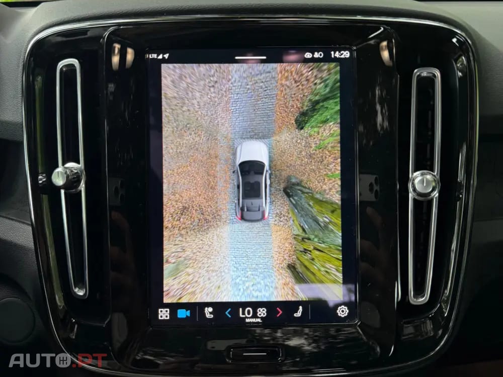 Volvo C40 Recharge Twin Motor Core