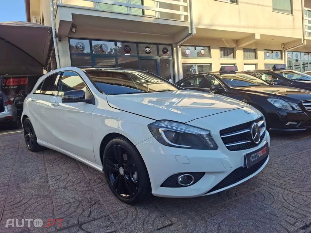 Mercedes-Benz A 200  Cdi 4matic 7g  Dct Streetstyle