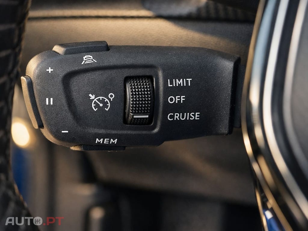 Peugeot E-2008 50 kWh Allure