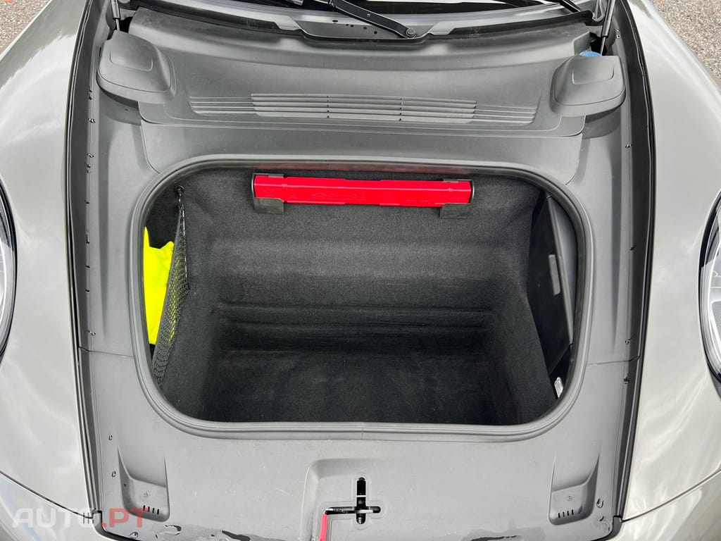 Porsche 911 Carrera 2 S PDK