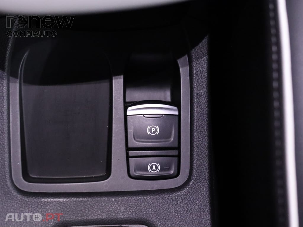 Renault Clio 1.0 TCe Techno Bi-Fuel