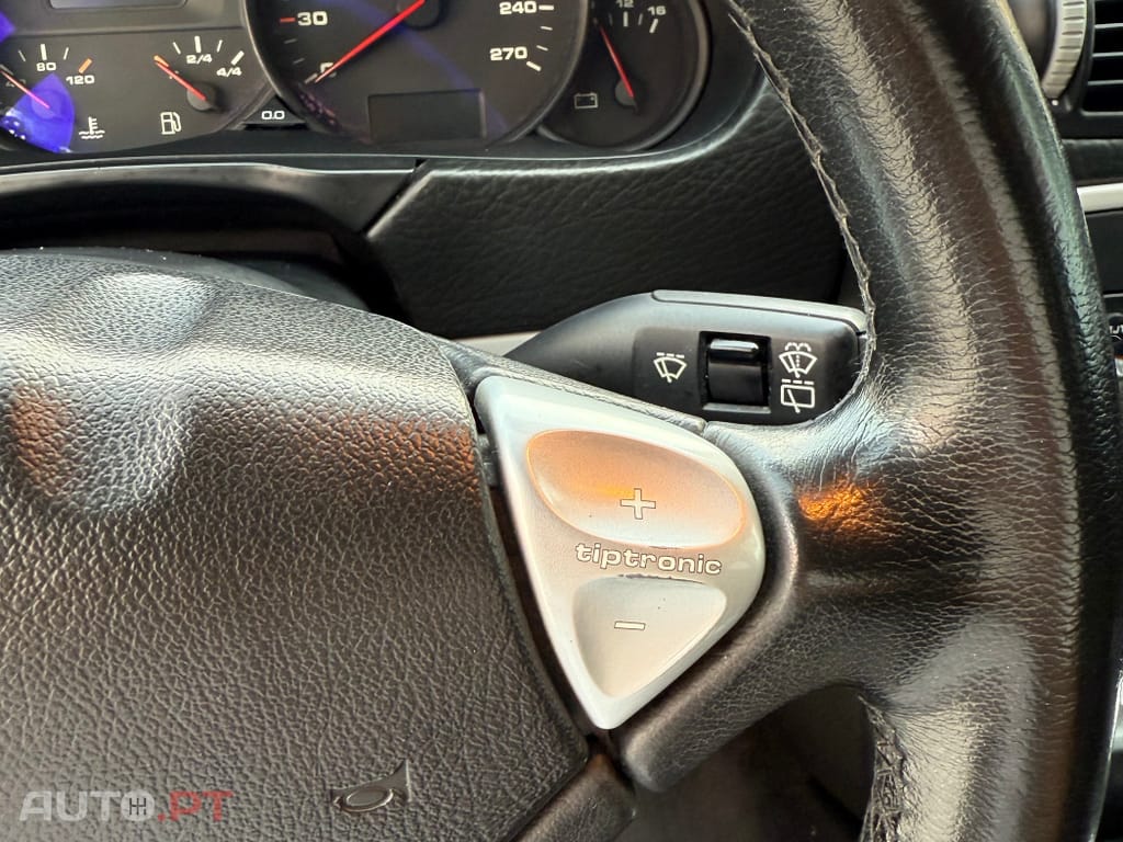 Porsche Cayenne Tiptronic