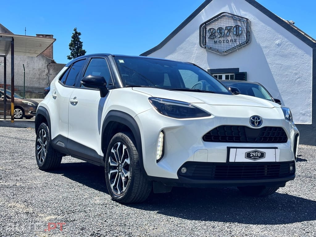 Toyota Yaris Cross 1.5 HDF Square Collection