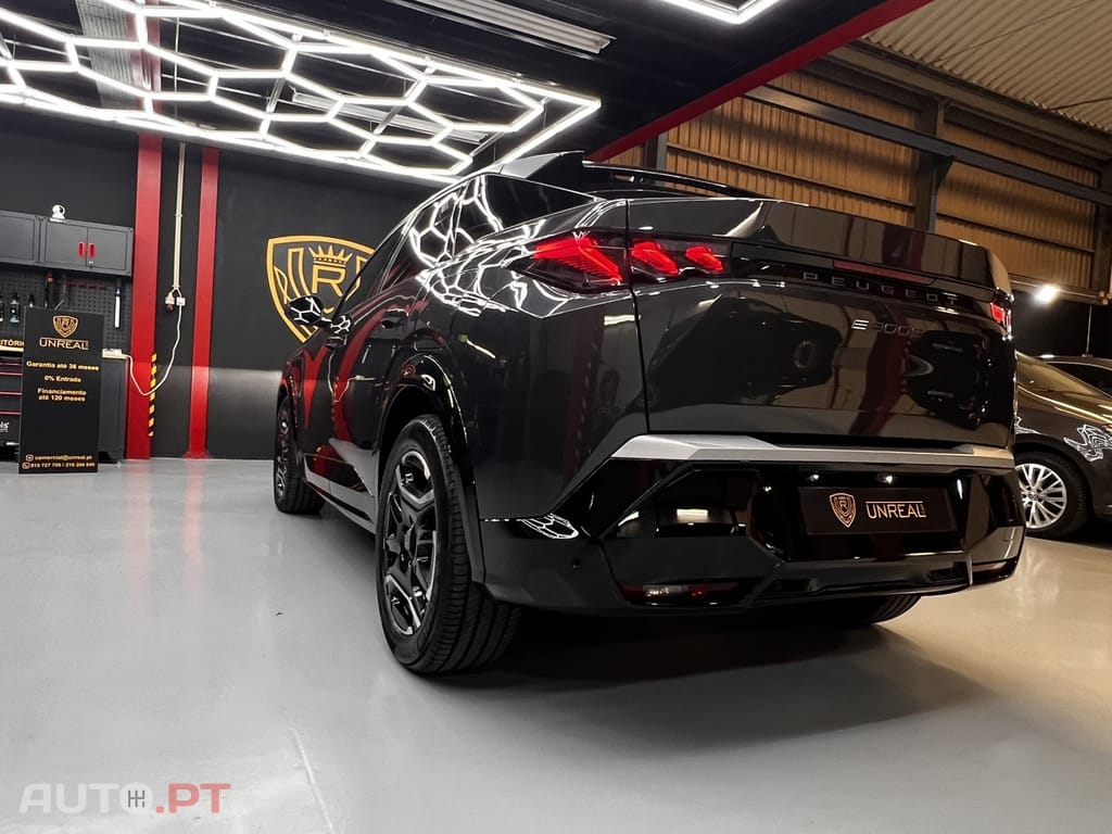 Peugeot E-3008 73 kWh GT