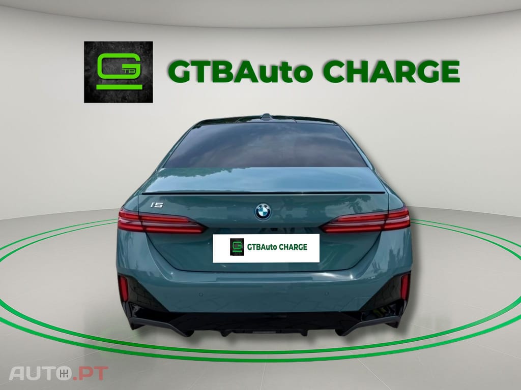 BMW i5 I.V.A DEDUTIVEL eDrive40 G60 M Sport