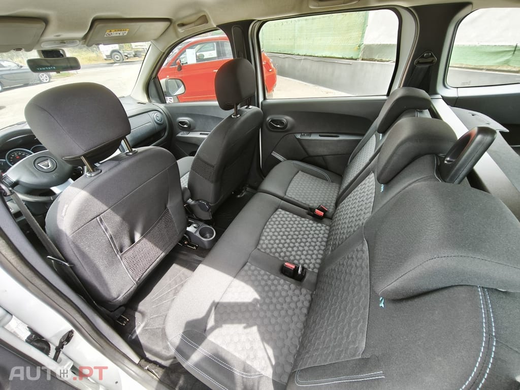 Dacia Lodgy 1.5 dCi Stepway 7L