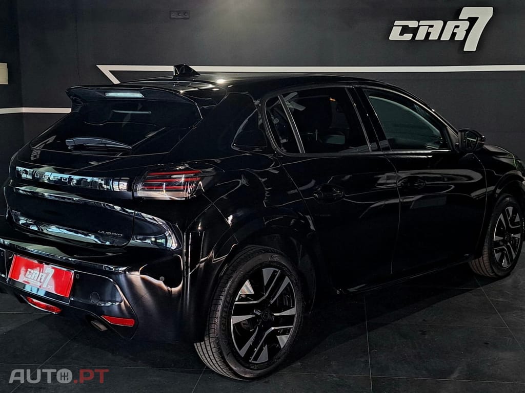 Peugeot 208 1.2 Hybrid Allure e-DCS6