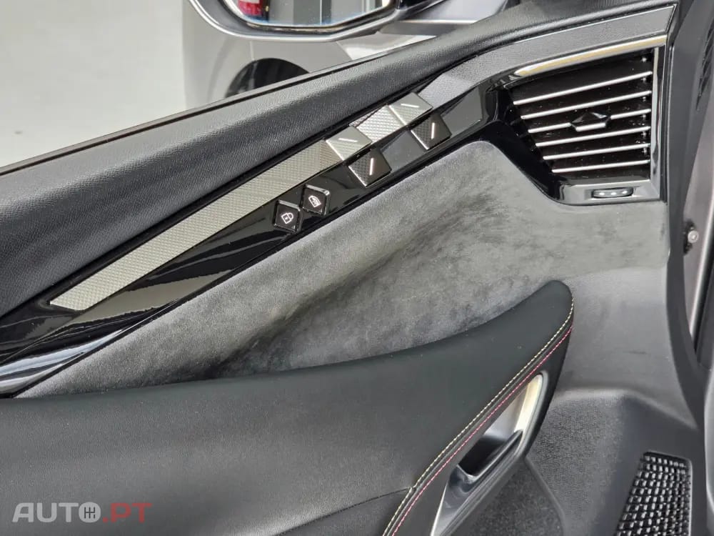 DS 4 E-TENSE 225 PERFORMANCE LINE+ — fotografia 22