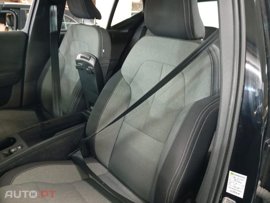 Volvo XC40 1.5 T5 PHEV R-Design Expression