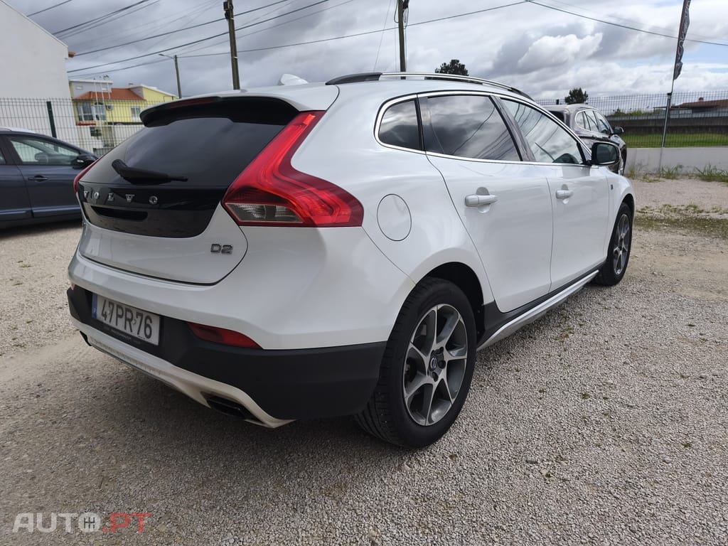 Volvo V40 Cross Country 1.6 D2 Summum