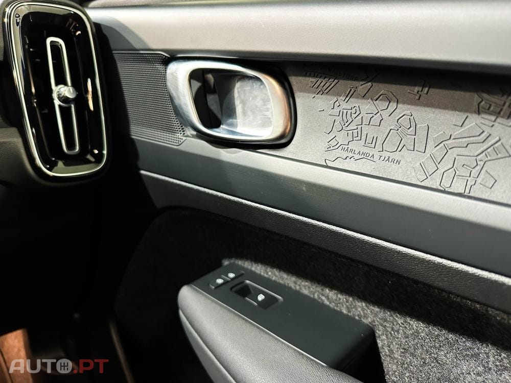 Volvo C40 Recharge 82 kWh Twin Motor Plus