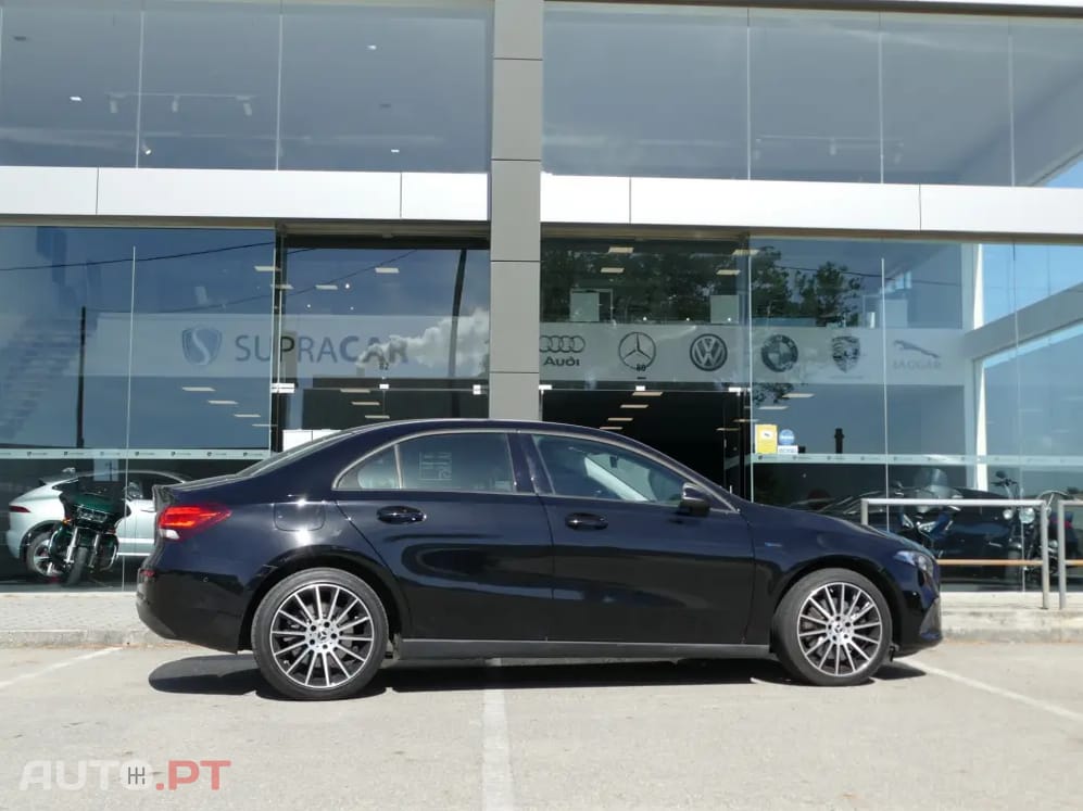 Mercedes-Benz A 250 e
