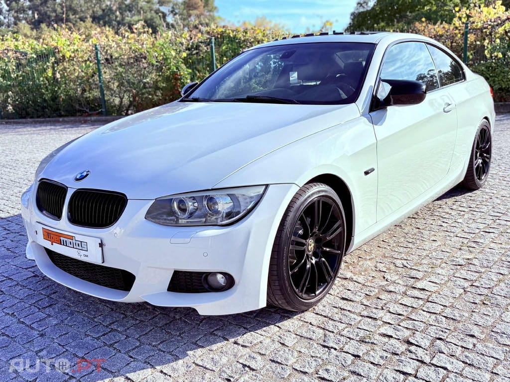 BMW 320 d Edição M Auto