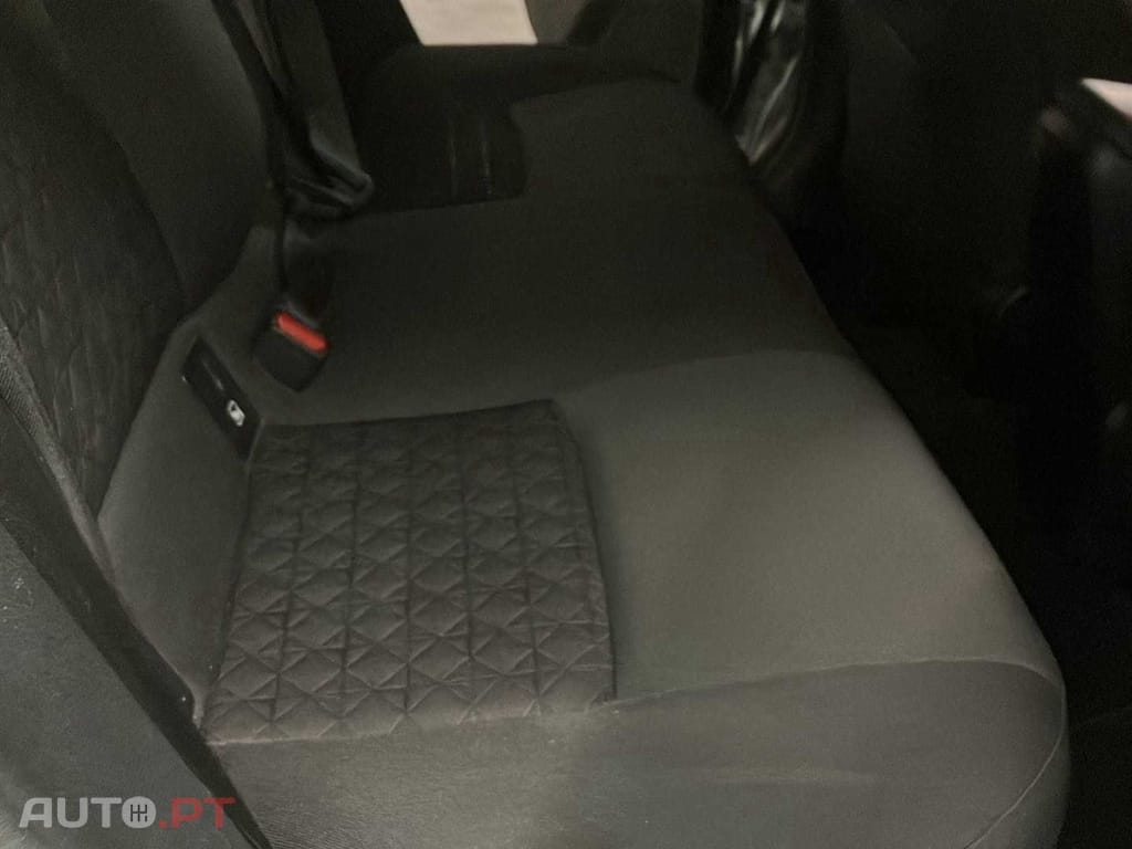 Toyota C-HR 2.0 Hybrid Square Collection