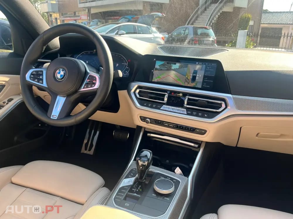 BMW 330 e Pack Desportivo M Auto