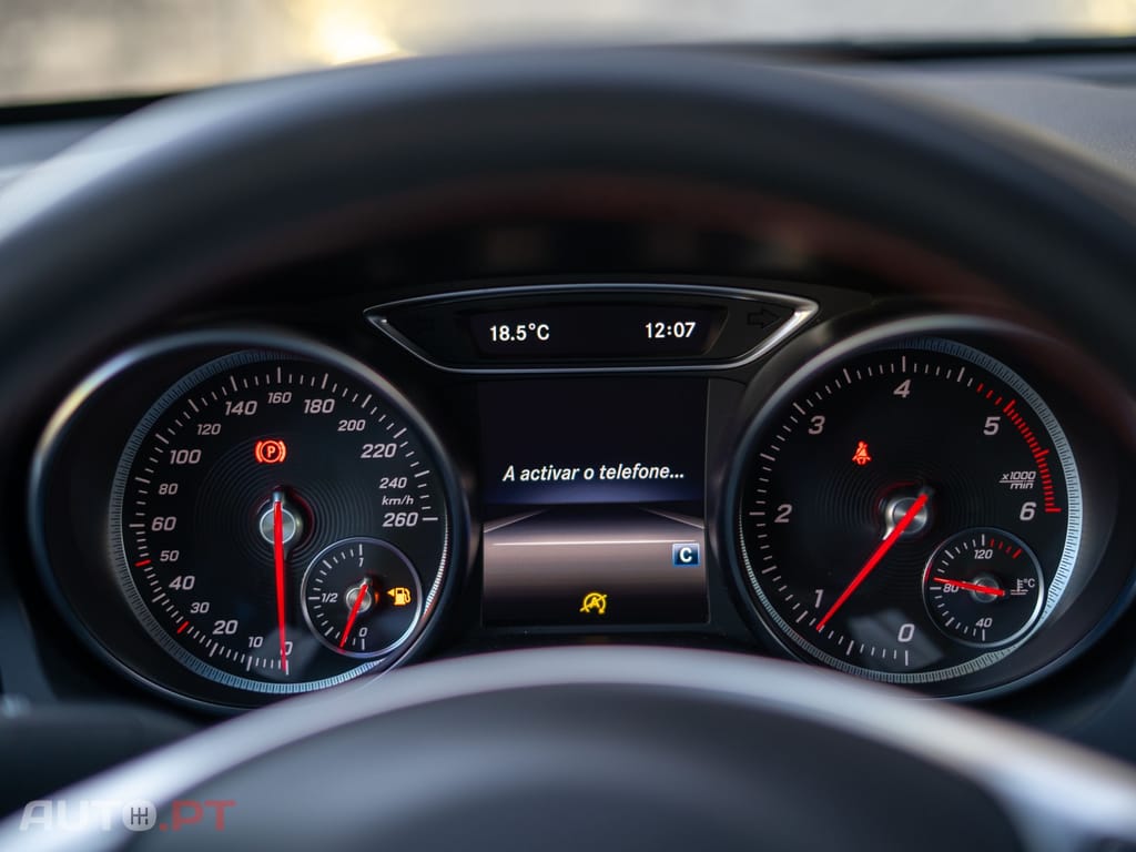 Mercedes-Benz CLA 180 d AMG Line